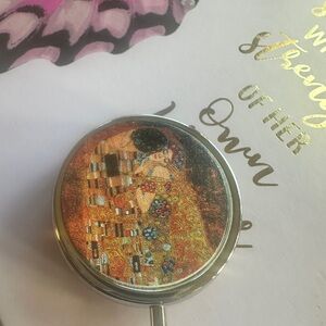 Klimt Pill BoxMedicine Pill Case For Pocket or Purse 3 Compartment NEW.